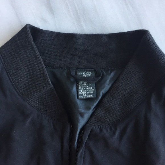 Vintage Black Bomber Jacket - Picture 3 of 4